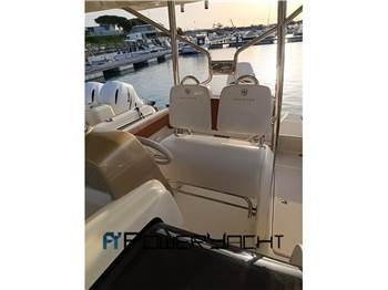 Invictus FX270