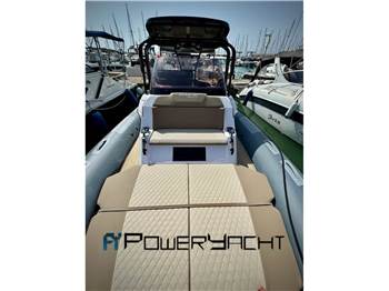 Ranieri Cayman 33.0 Executive