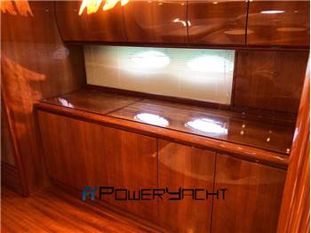 Pershing 54
