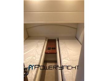 Pershing 54