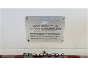 Boston whaler conquest 28