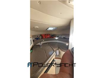 Boston whaler conquest 28