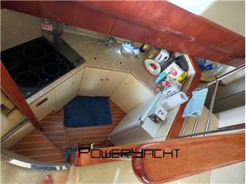 Fairline Squadron 52