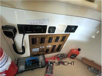 Fairline Squadron 52