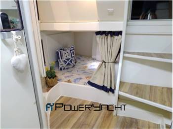 Fiart 27 Cabin