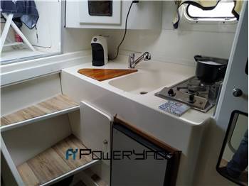 Fiart 27 Cabin