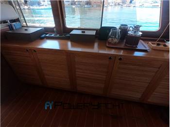 Alaska Yachts 53 Sedan