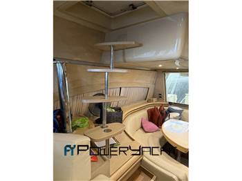 FERRETTI 550