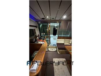 FERRETTI 150 Fly