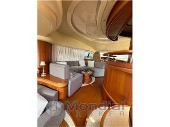 AZIMUT YACHTS 68 Fly