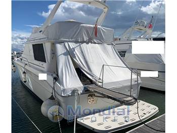 SEA RAY 500 Sedan Bridge