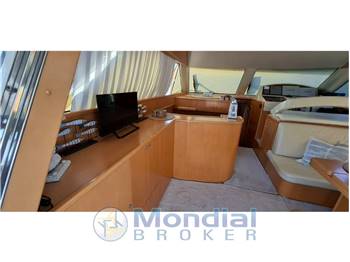 UNIESSE 44