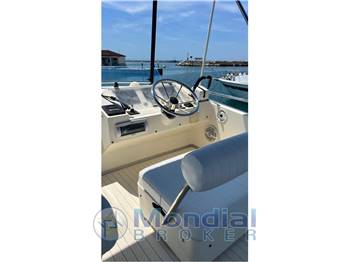 PRINCESS YACHTS 415