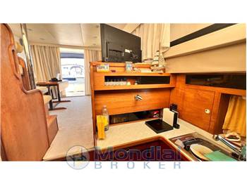 PRINCESS YACHTS 415