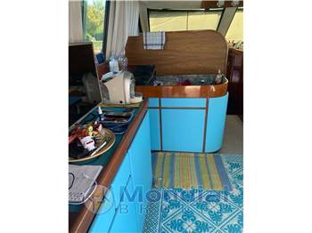 UNIESSE 40 Flybridge