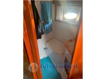 UNIESSE 40 Flybridge