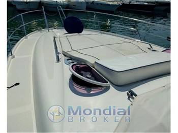 BAVARIA YACHTS 37 Sport HT