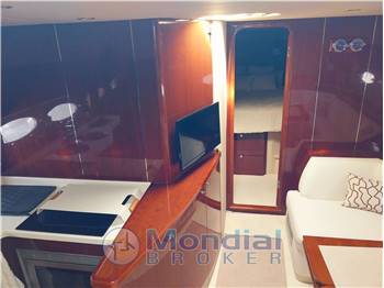 PRINCESS YACHTS V45