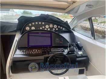 PERSHING 52 HT