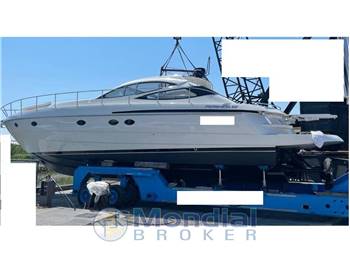 PERSHING 52 HT