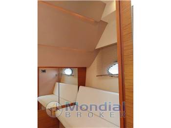 ATLANTIS 35