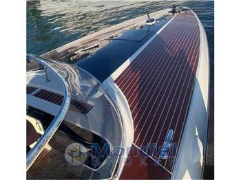 RIVA ST.TROPEZ