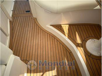 ABSOLUTE YACHTS 41