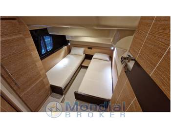AZIMUT YACHTS 47