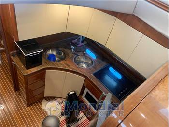 AZIMUT YACHTS 43