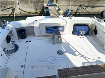 Riviera Marine 4300 Offshore Express