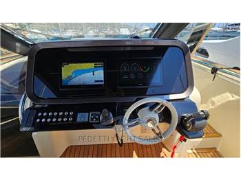 Invictus TT460