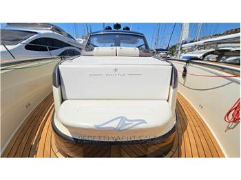 Invictus TT460