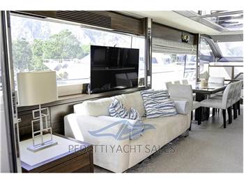 Sunseeker 76 Yacht