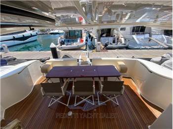 Ferretti Yachts FERRETTI 592