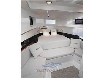 De Antonio Yachts D36 Open