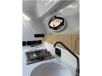 Ranieri Cantiere Sea Lady 23