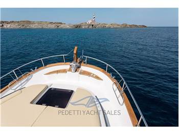 Sasga Yachts Minorchina 35 HT