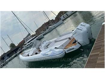 Panamera Yacht PY 100