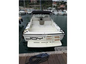 Bertram Yacht 28' Moppie