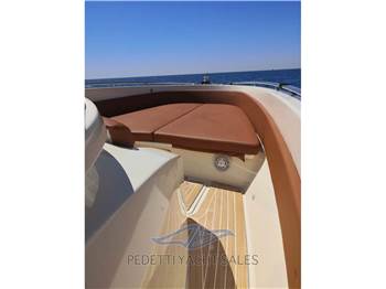 Supermarine Iguana 36