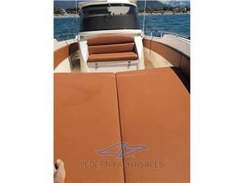 Supermarine Iguana 36