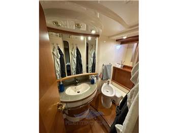 Azimut 62