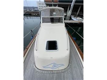 Izzo mare southwind 2000