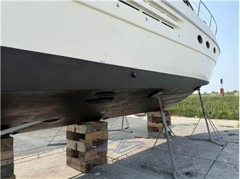Azimut 46 Evolution