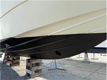 Azimut 46 Evolution