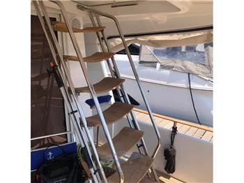 Beneteau Swift trawler 42