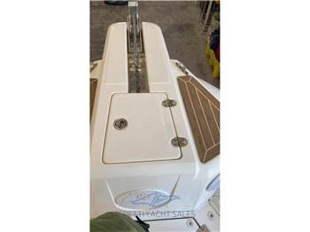 Capelli TEMPEST 850  SUN