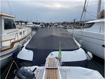 Marine Yachting Mig 38