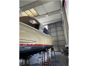 Mochi Craft MOCHI 54 DOLPHIN SUNTOP