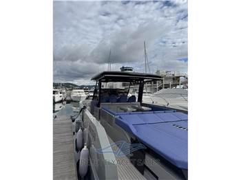 De Antonio Yachts D42 Open